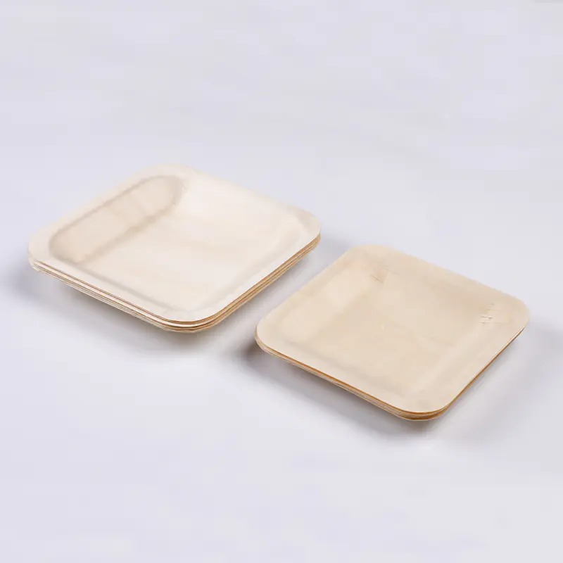 Why is the Disposable Wooden Square Plate becoming more and more popular in high-end restaurants?